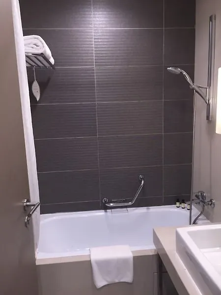 Citadines Mount Sophia Singapore Aparthotel